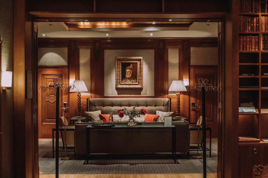 The lounge of a classic luxury hotel
